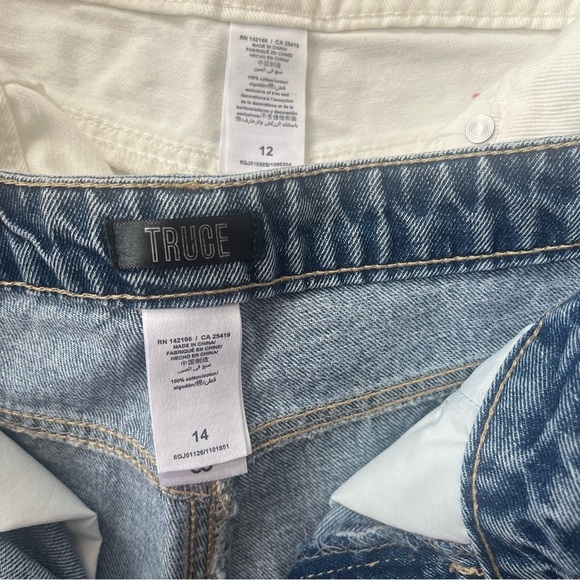 Nordstrom Truce Lot two Girl’s Denim Shorts Patch Work Stud 12/14 - Picture 4 of 12